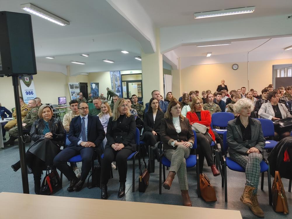 Zdjęcie galerii artykułu: Konferencja Kariera w Mundurze - Zdjęcie 3 - Konferencja Kariera w Mundurze - Zdjęcie 3